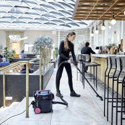 Stvsuger med HEPA-filter<br> Nilfisk VP 300 Pink Nordic