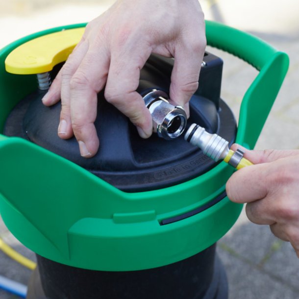 Komplet rentvandsanlg til vinduespudsning<br>Model EPH (Et-Plans-Hus) 